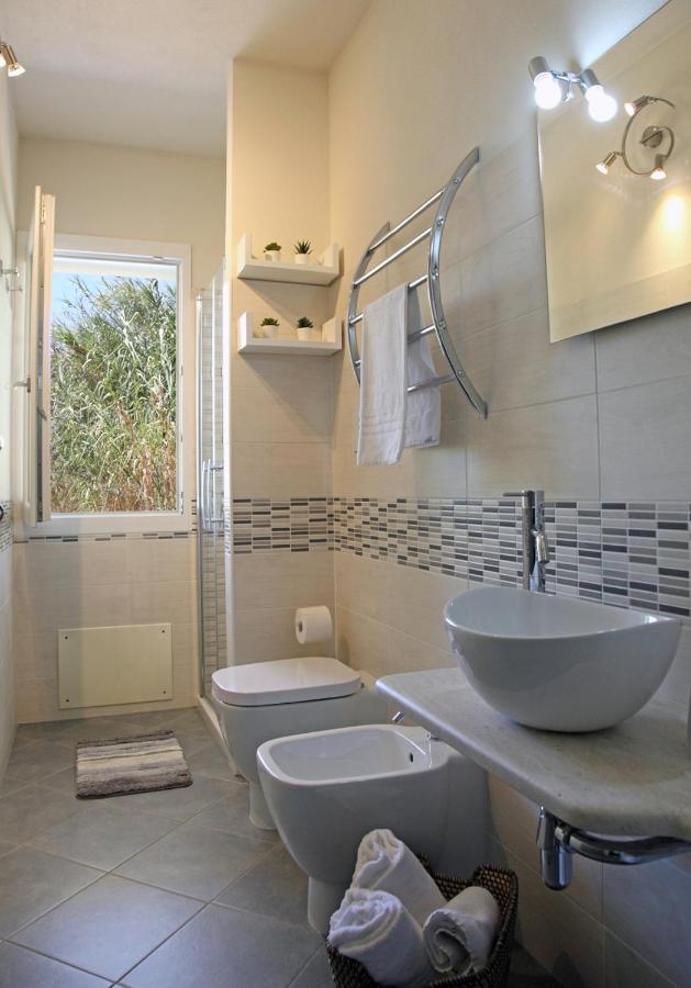 Appartement Casa Bianca Marea à Santa Maria Navarrese Extérieur photo